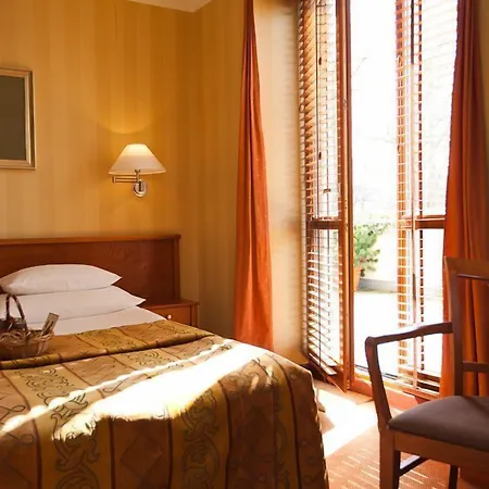 Lubicz Hotel 3*