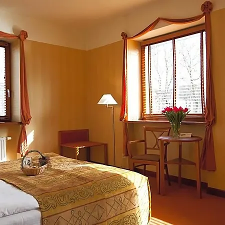 Hotel Lubicz 3*