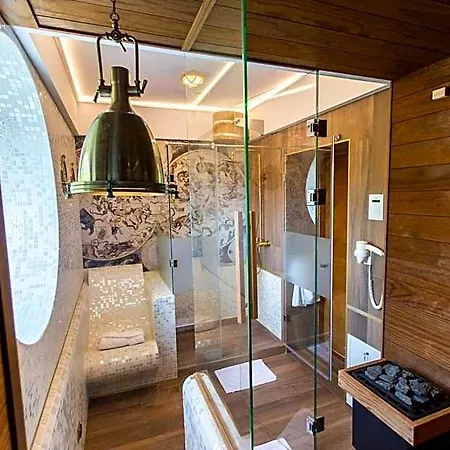 Hotel Lubicz